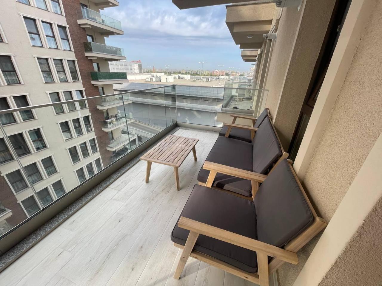 Moghioros Residence C3 Bukarest Eksteriør billede