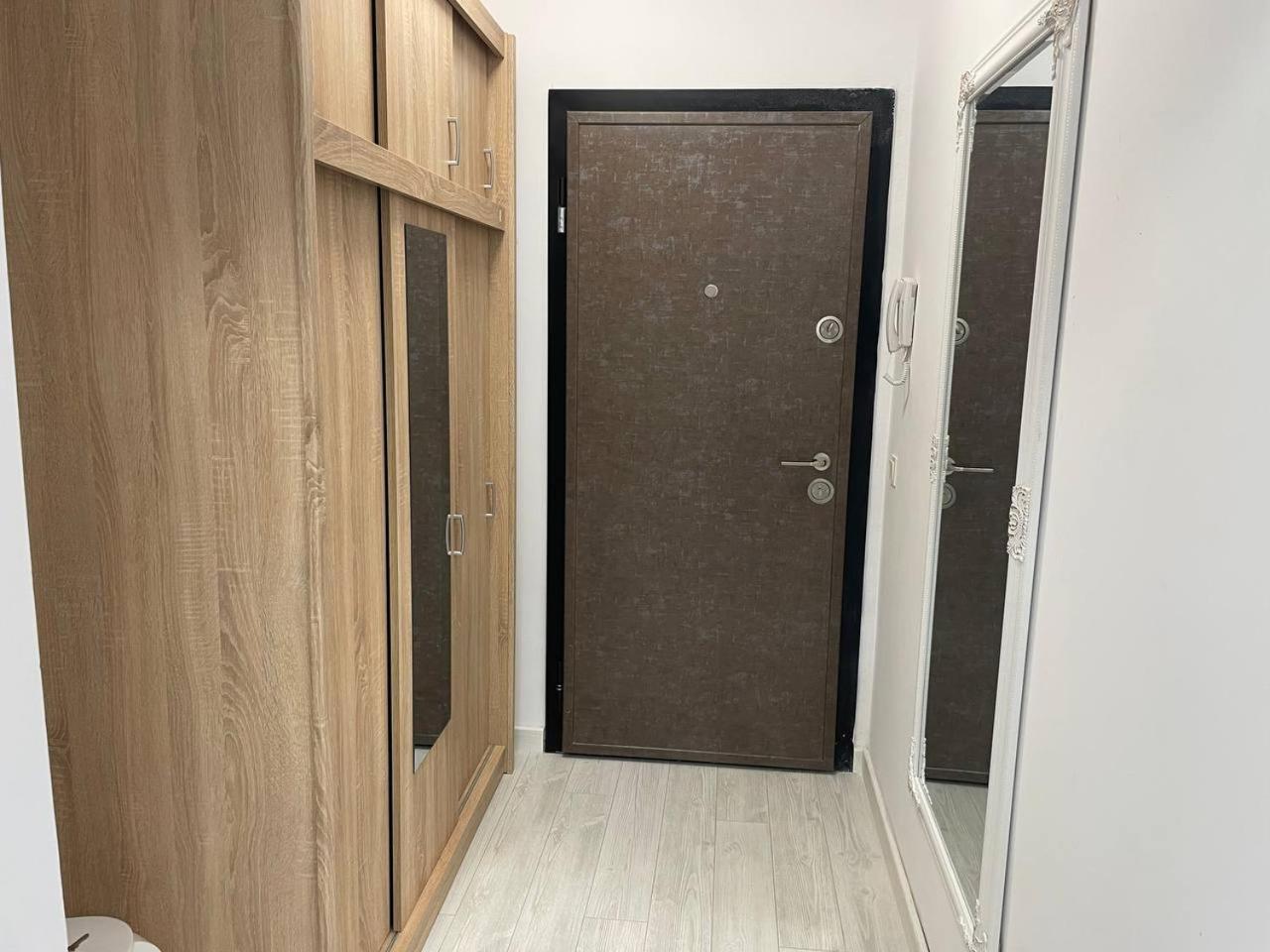 Moghioros Residence C3 Bukarest Eksteriør billede